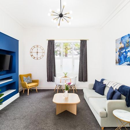 1-Bedroom Apartment In Leamington Spa With Free Parking Buitenkant foto