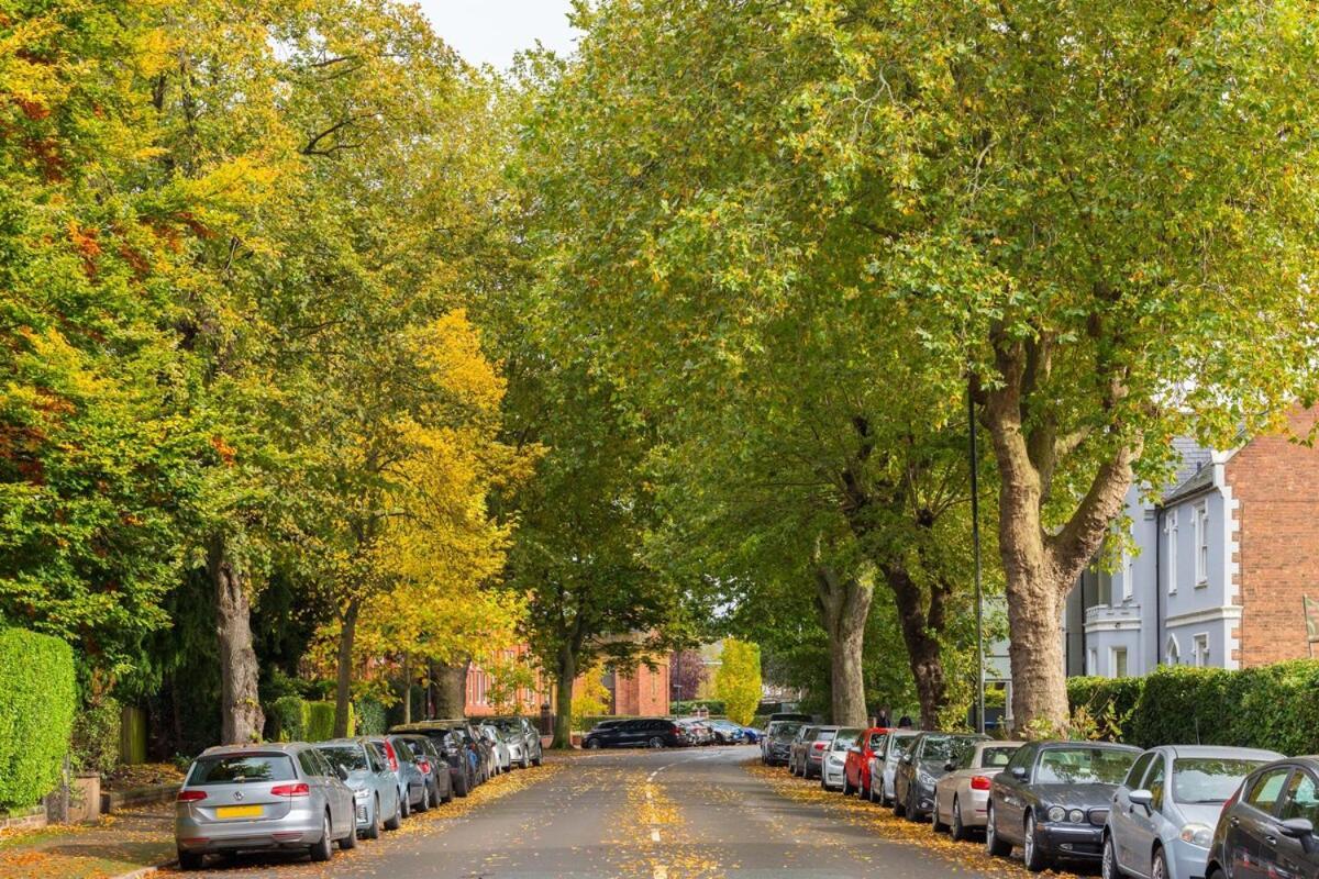 1-Bedroom Apartment In Leamington Spa With Free Parking Buitenkant foto
